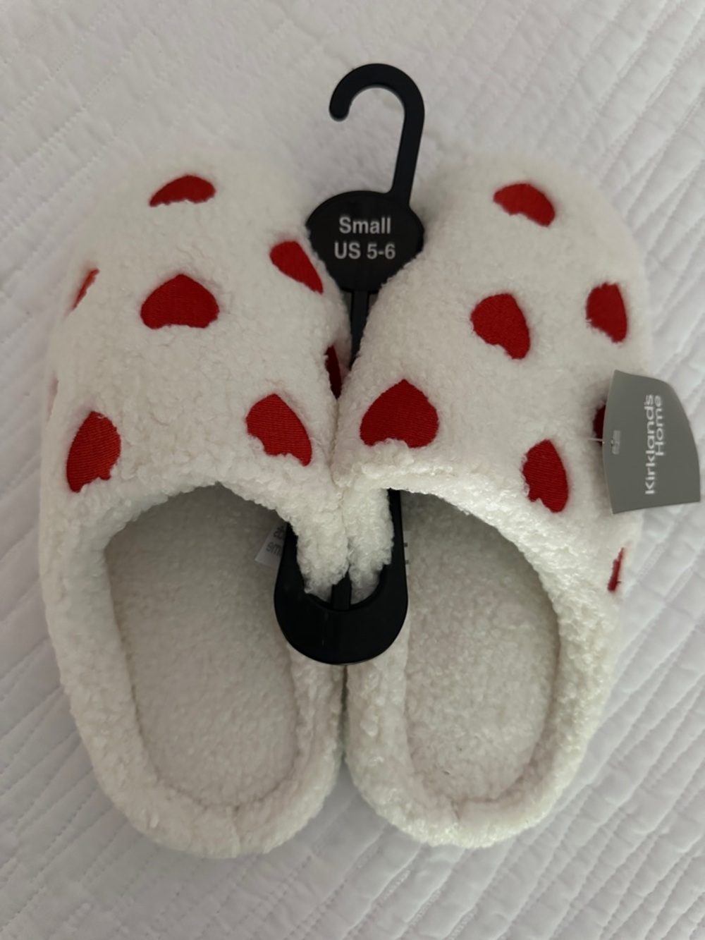 Kirkland Signature White Sherpa Slippers with Red Heart Details
